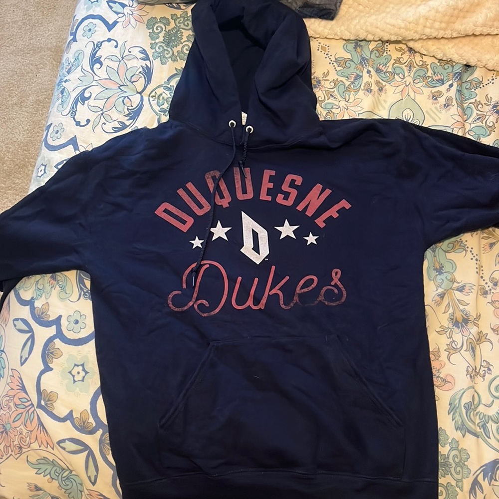 Duquesne Dukes navy Sweatshirt
